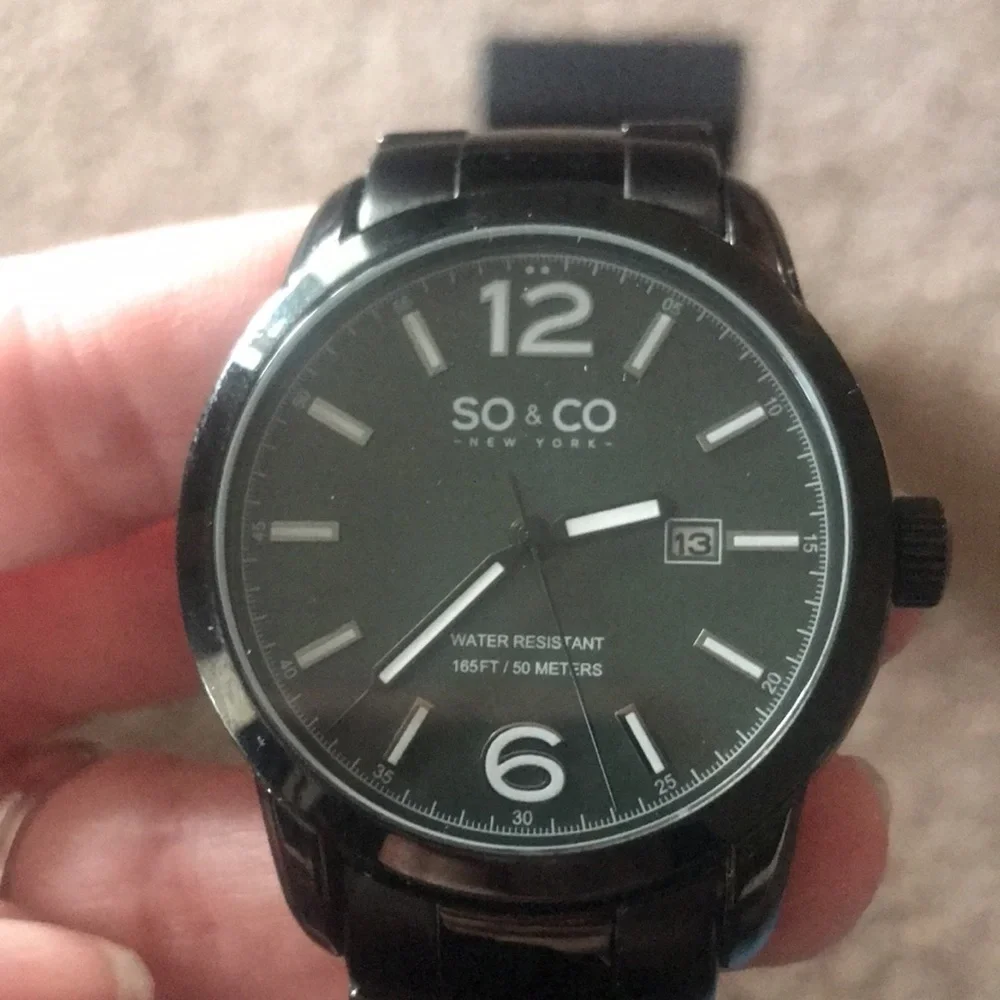 So & Co black dial black stainless steel band divers watch NIB